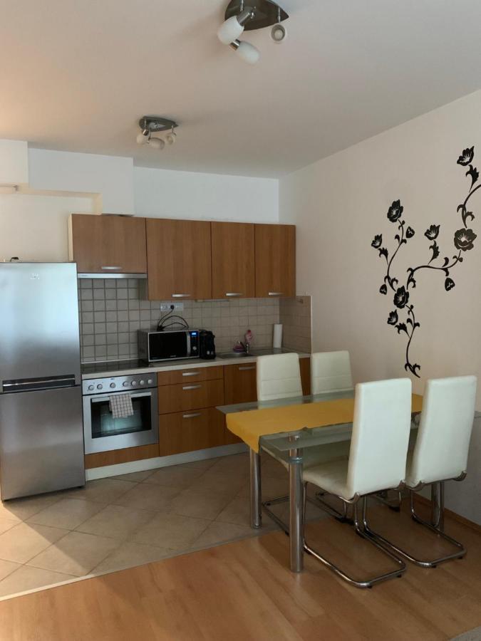 Corvin Fontana Apartment Βουδαπέστη Εξωτερικό φωτογραφία